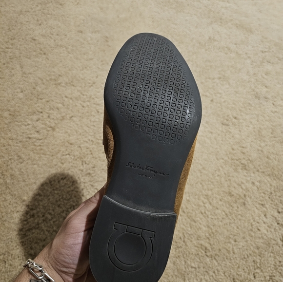 Salvatore Ferragamo Loafers Honey Suede - Picture 5 of 7